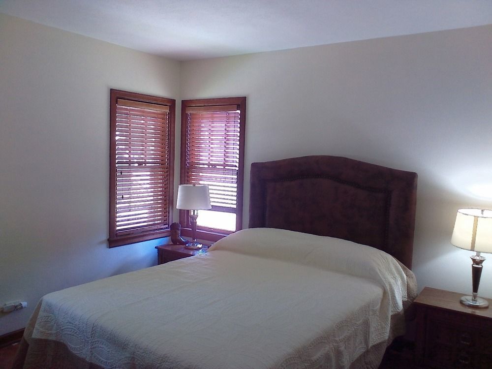 Historic Capitol Hotel Vacation Suites Downtown Buffalo Eksteriør bilde